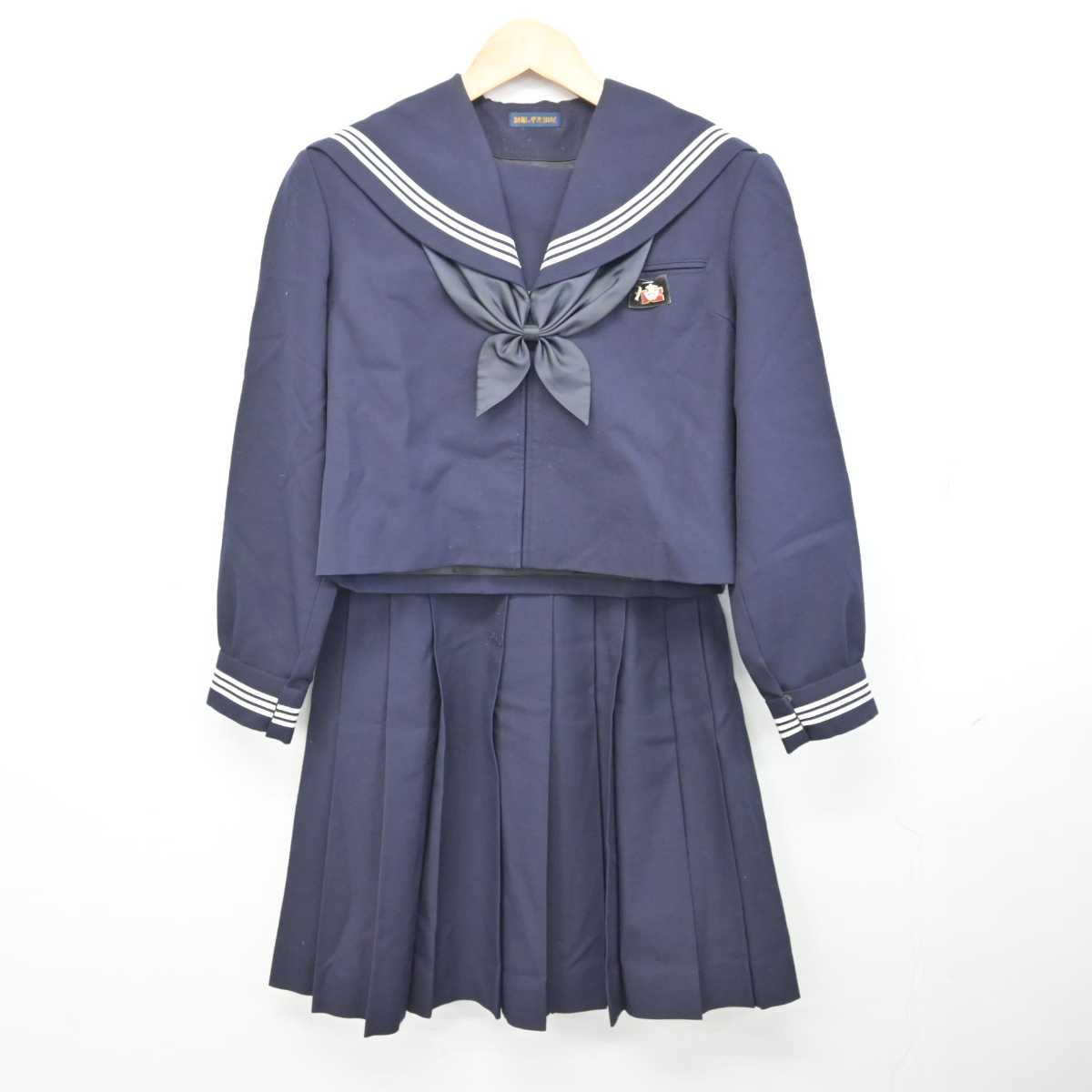 【中古】山梨県 巨摩高等学校 女子制服 5点 (セーラー服・ニット・スカート) sf074981