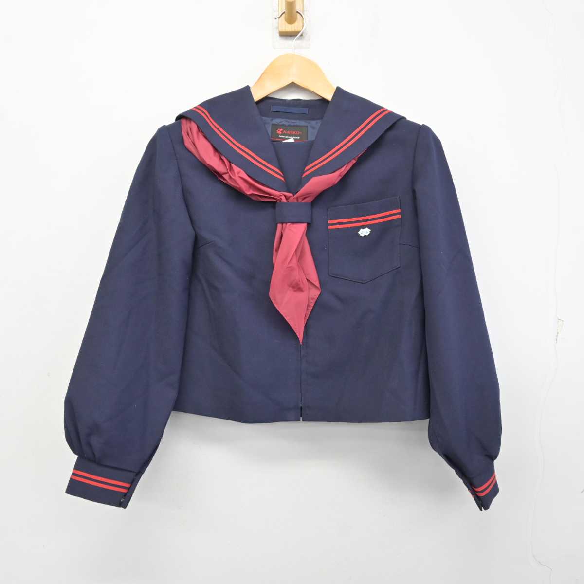 【中古】福島県 大玉中学校 女子制服 4点 (セーラー服・スカート) sf075044