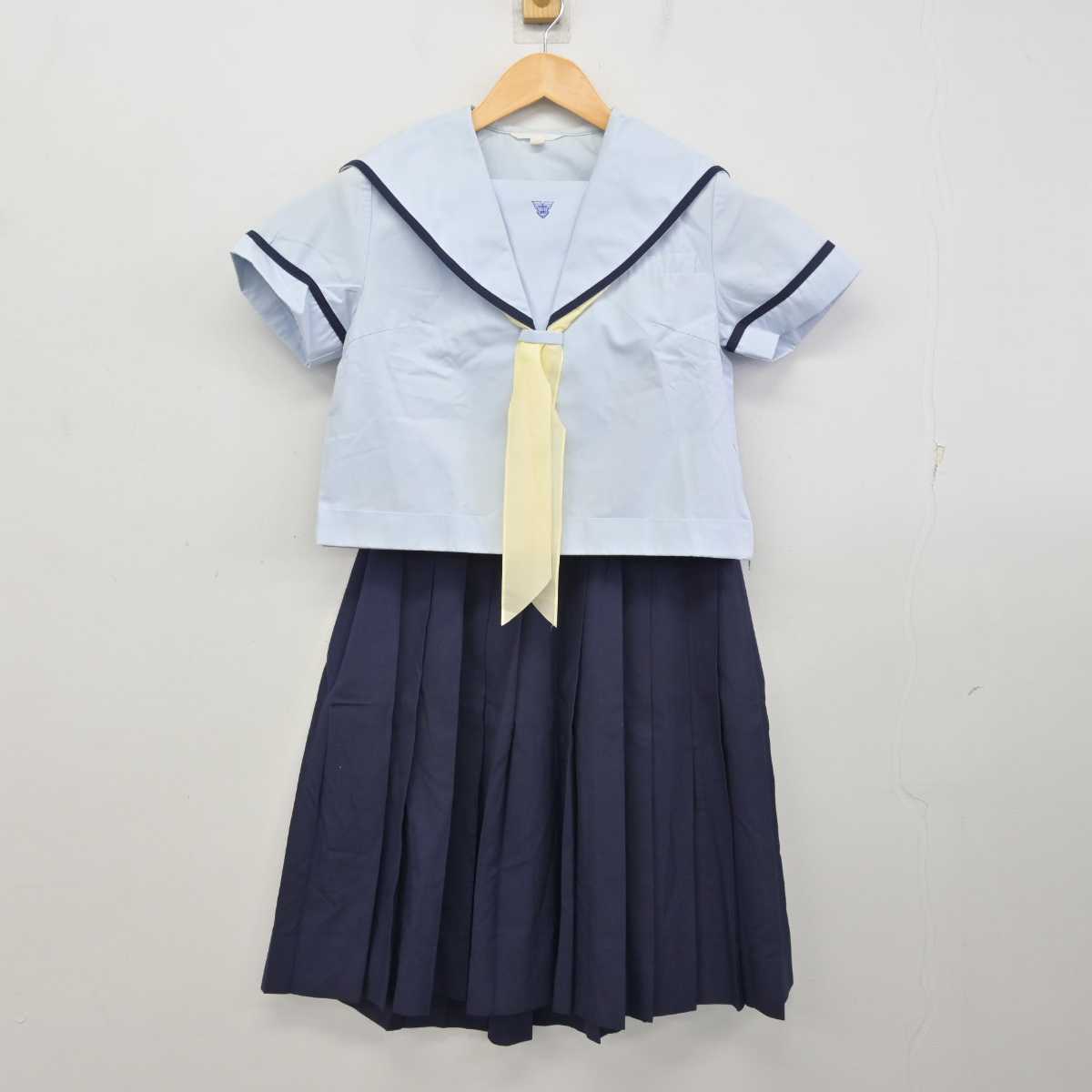 【中古】佐賀県 唐津東高等学校 女子制服 3点 (セーラー服・スカート) sf075053