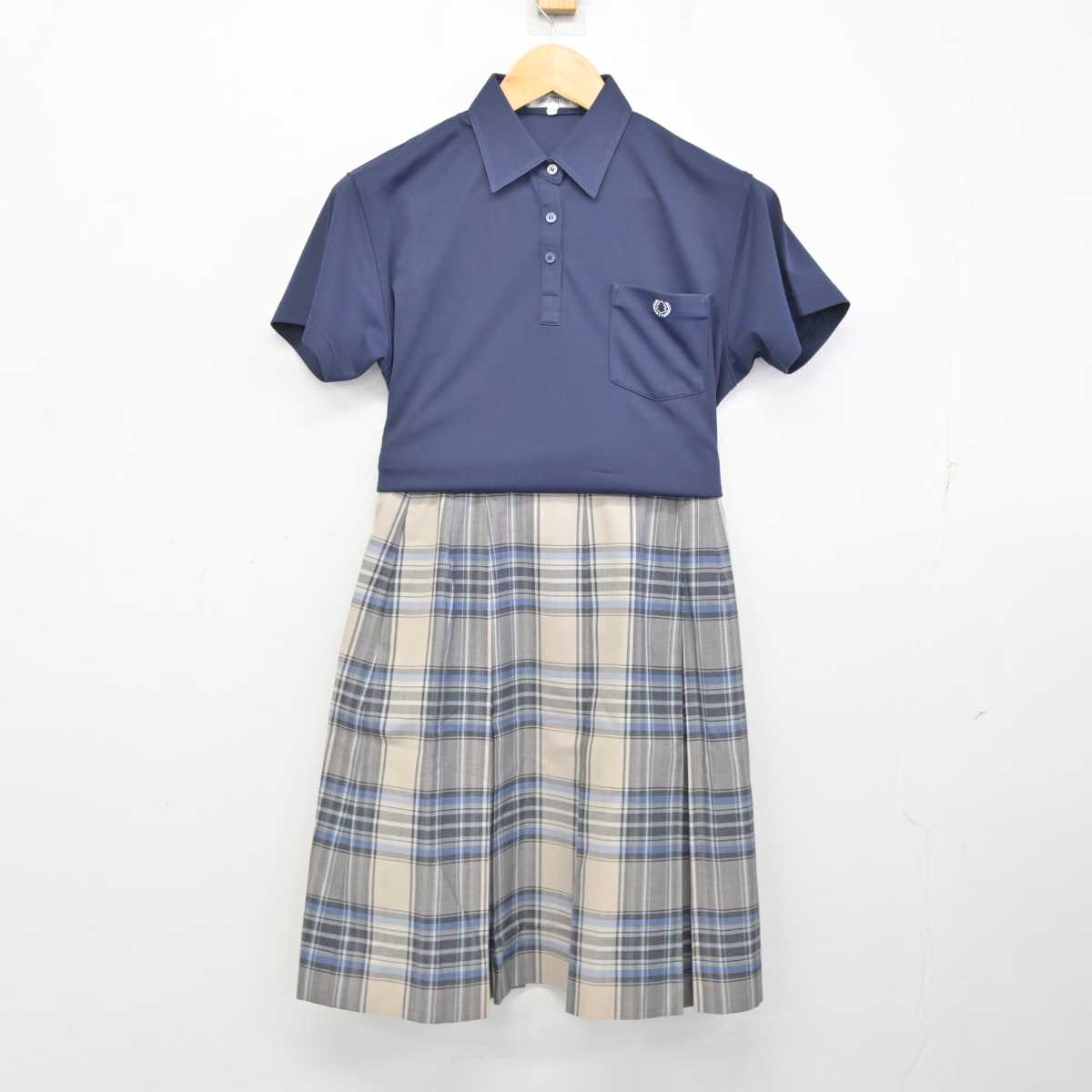 【中古】千葉県 和洋国府台女子中学校 女子制服 2点 (シャツ・スカート) sf075072