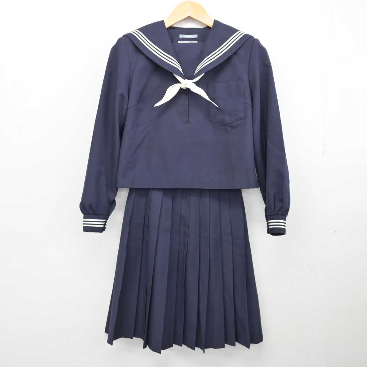 【中古】鳥取県 米子西高等学校 女子制服 3点 (セーラー服・スカート) sf075099