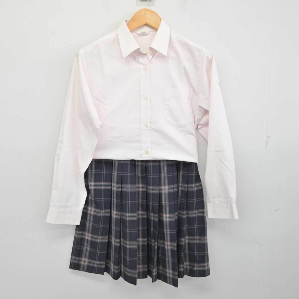 【中古】福岡県 大牟田高等学校 女子制服 3点 (ニットベスト・シャツ・スカート) sf075198