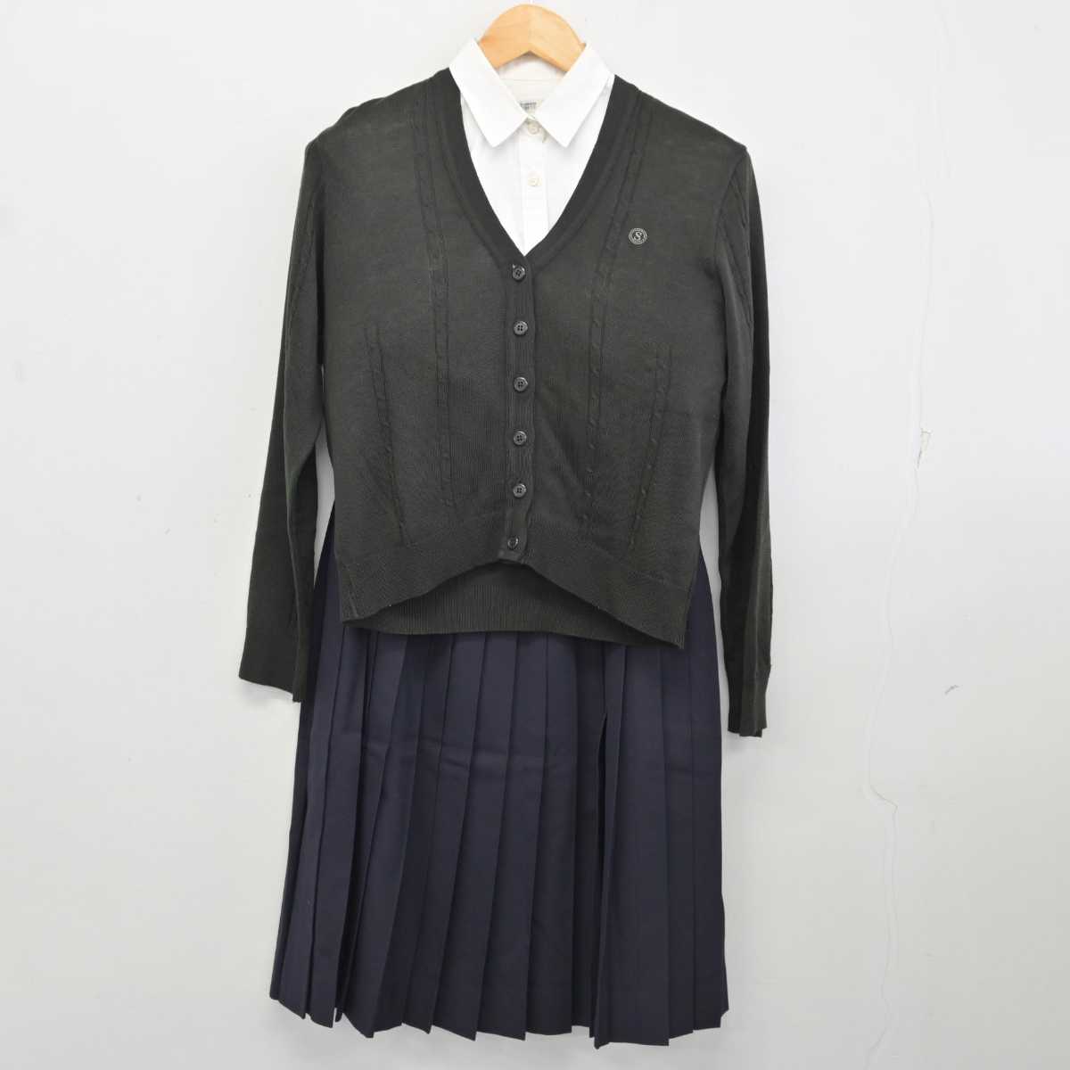 【中古】千葉県 八千代松陰中学校 女子制服 3点 (ニット・シャツ・スカート) sf075282