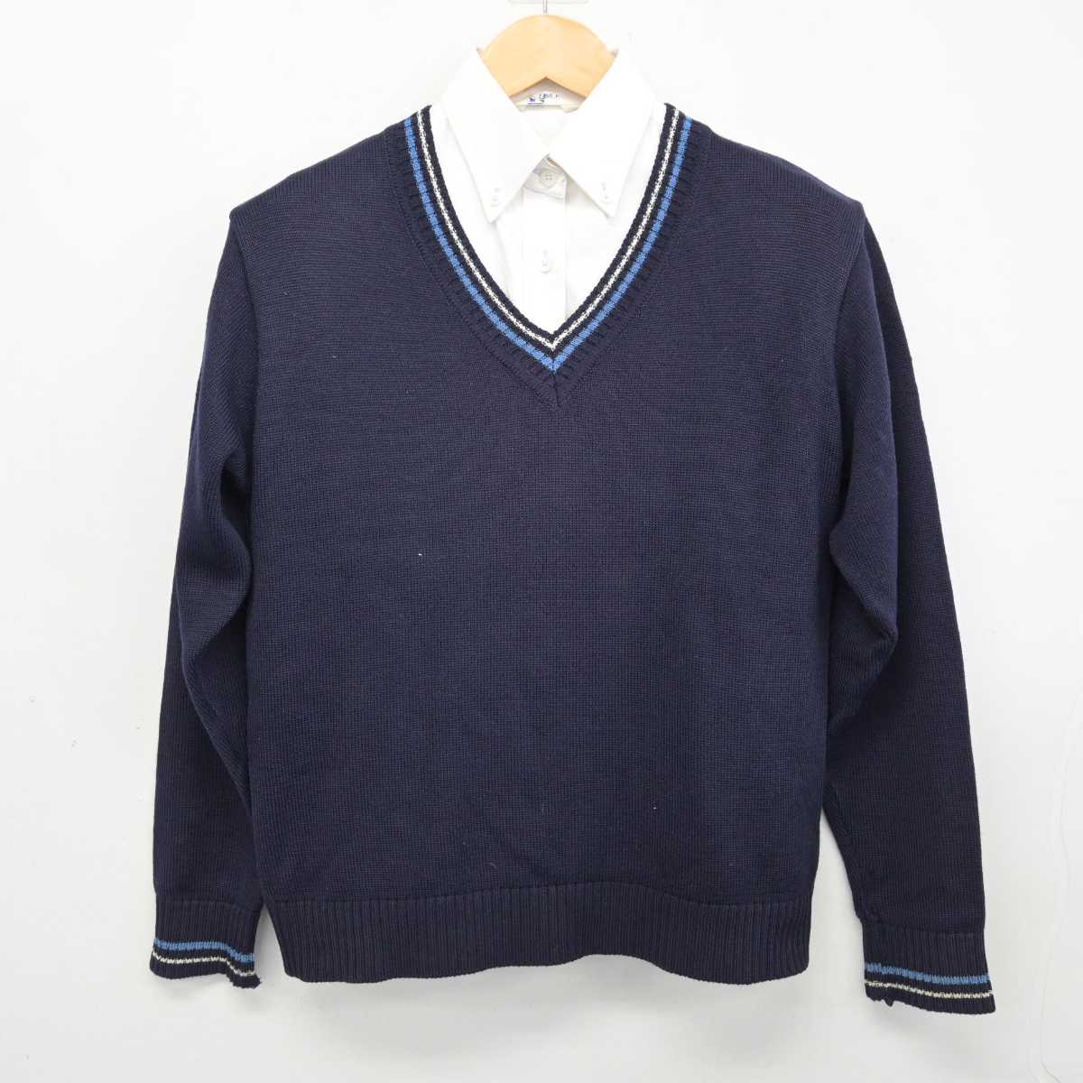 【中古】京都府 京都産業大学附属高等学校 女子制服 2点 (ニット・シャツ) sf075304