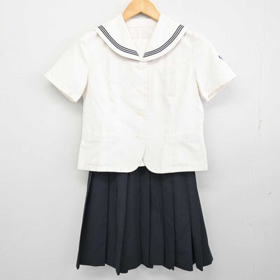 【中古】群馬県 樹徳高等学校 女子制服 2点 (セーラー服・スカート) sf075332