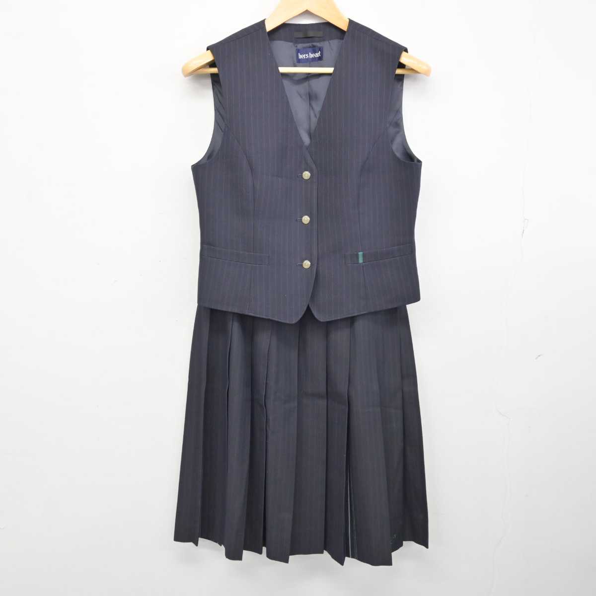 【中古】群馬県 太田市立太田高等学校 女子制服 4点 (ブレザー・ベスト・スカート) sf075384