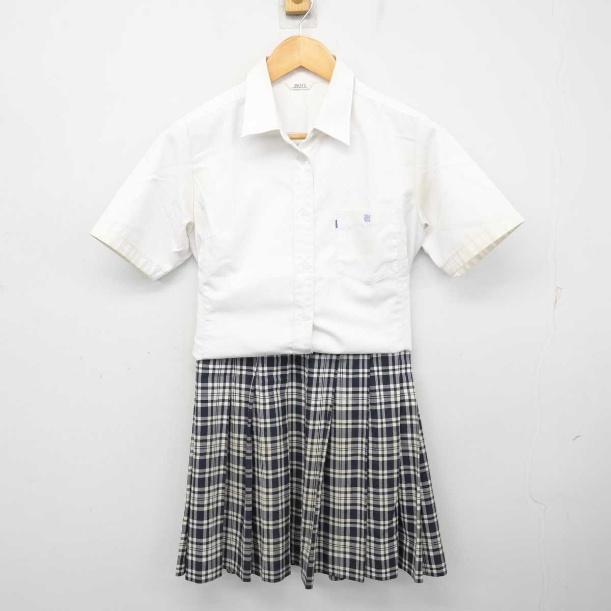 【中古】栃木県 宇都宮短期大学附属中学・高等学校 女子制服 2点 (シャツ・スカート) sf075857