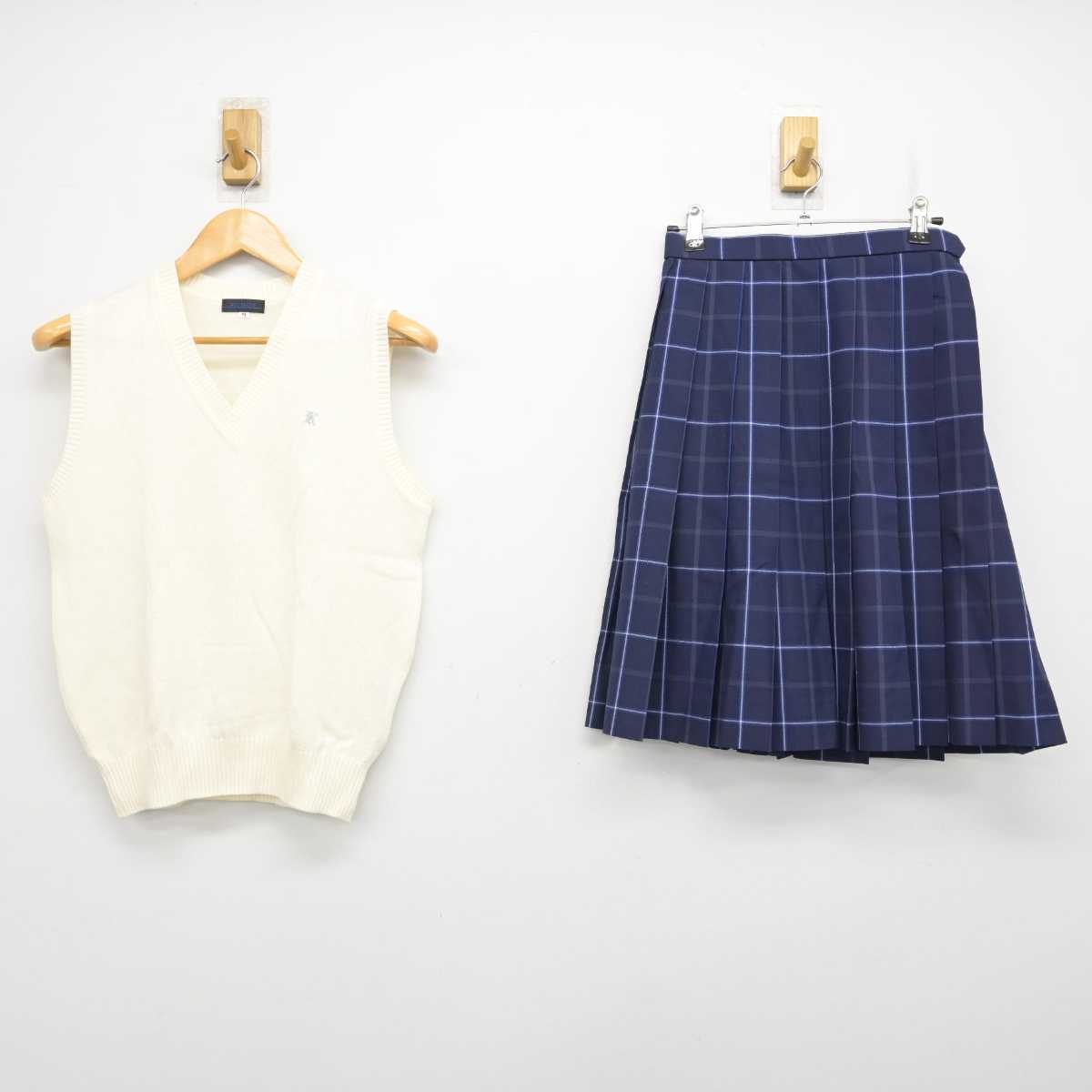 【中古】東京都 駒込学園駒込高等学校 女子制服 2点 (ニットベスト・スカート) sf076212