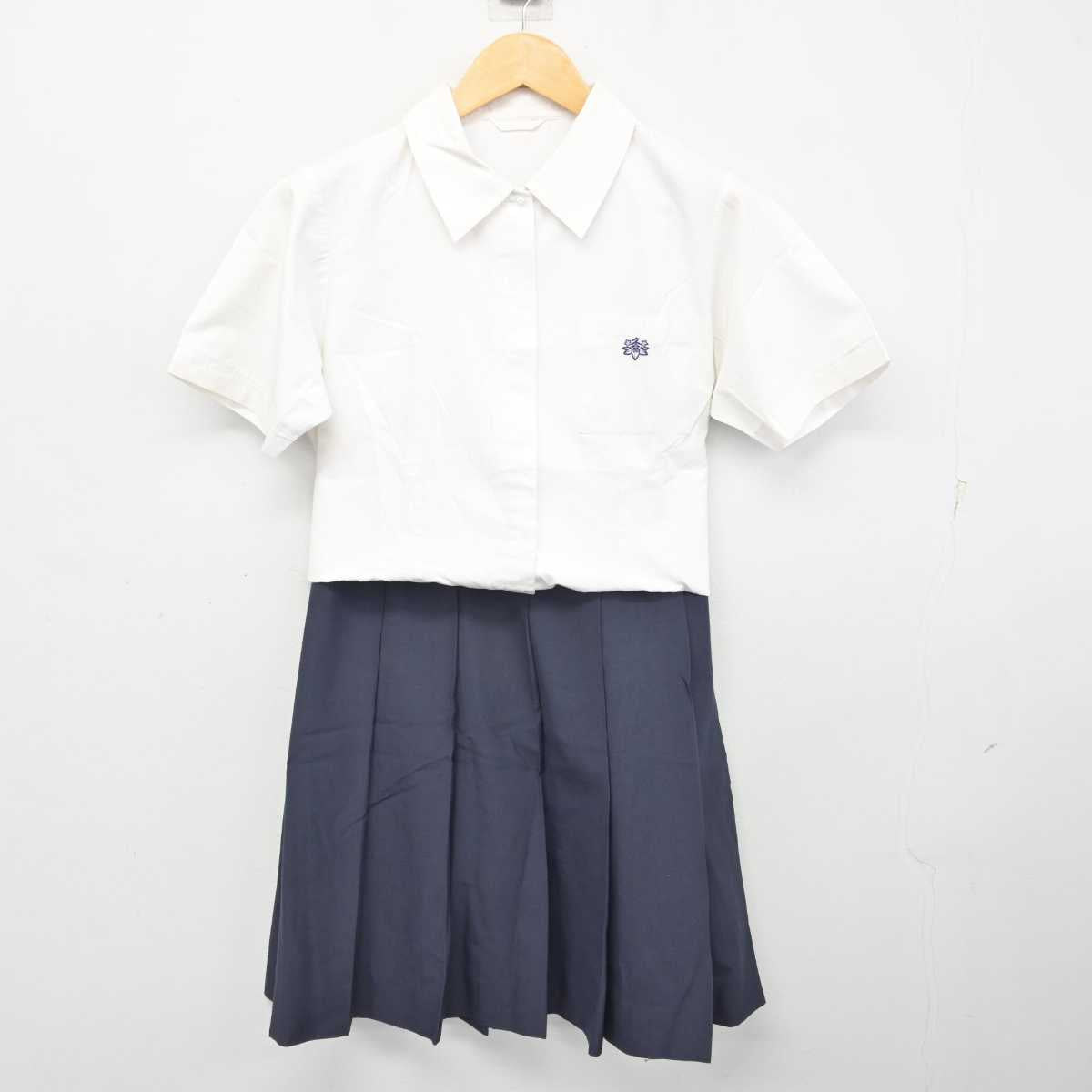 【中古】福岡県 久留米高等学校 女子制服 2点 (シャツ・スカート) sf076261