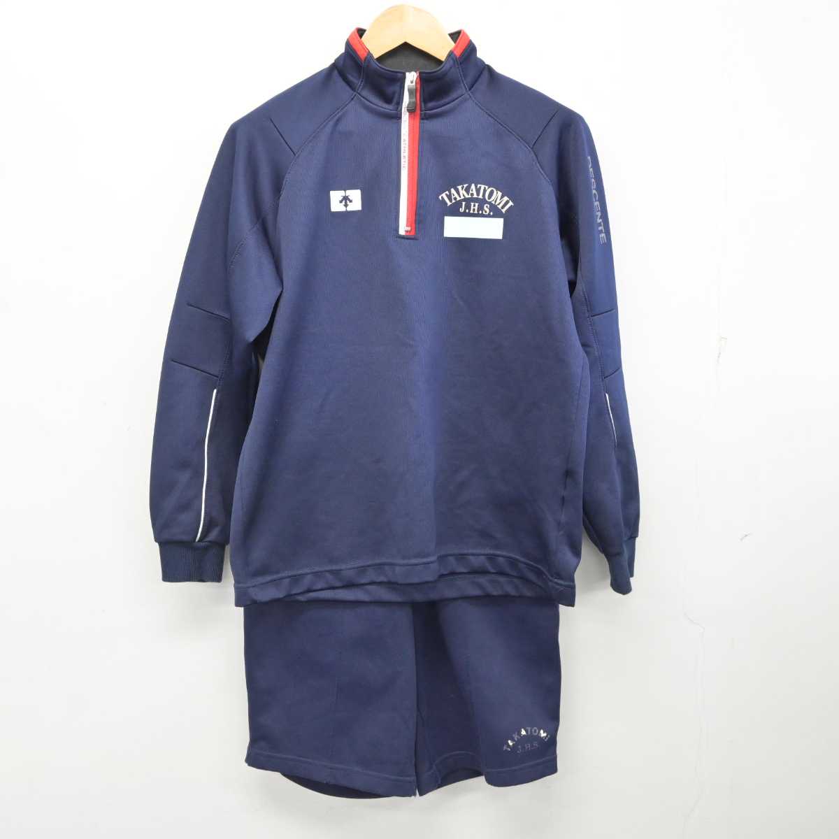 【中古】岐阜県 高富中学校 女子制服 3点 (ジャージ 上・体操服 下・ジャージ 下) sf076408