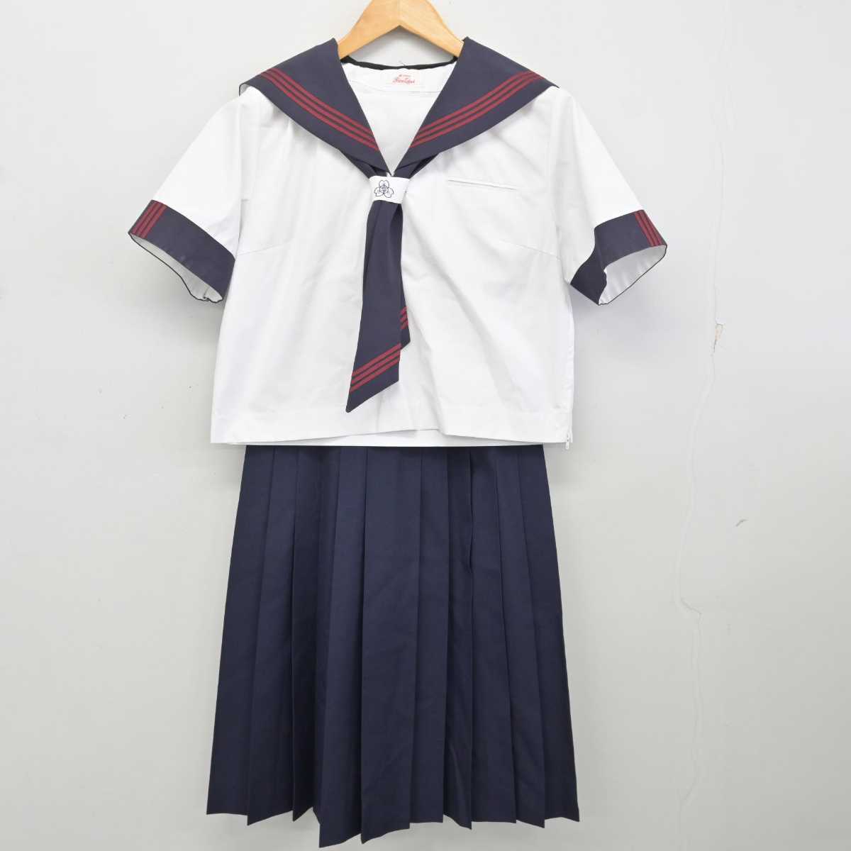 【中古】埼玉県 大成中学校 女子制服 5点 (セーラー服・スカート) sf076415