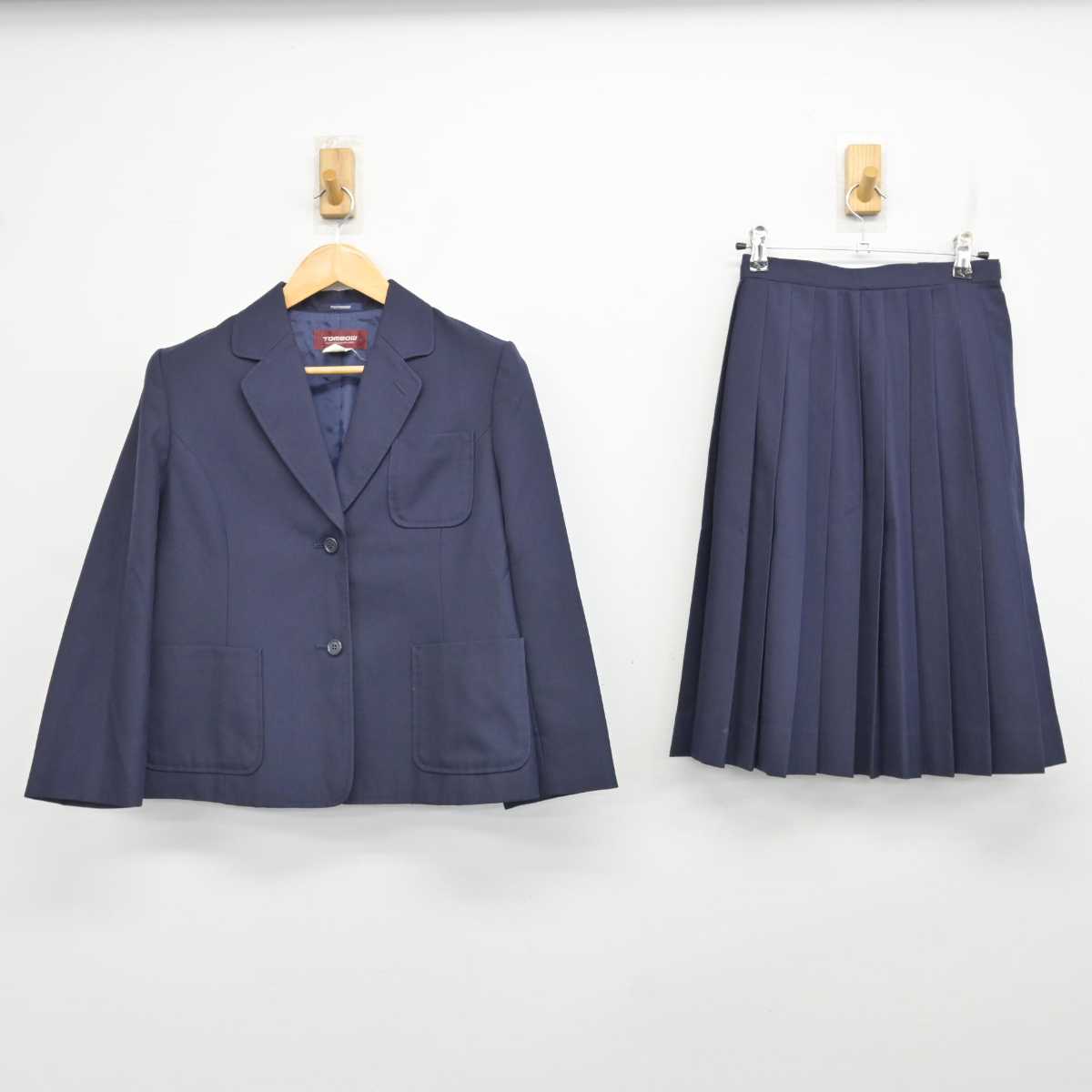 【中古】千葉県 幸町第二中学校 女子制服 2点 (ブレザー・スカート) sf076420