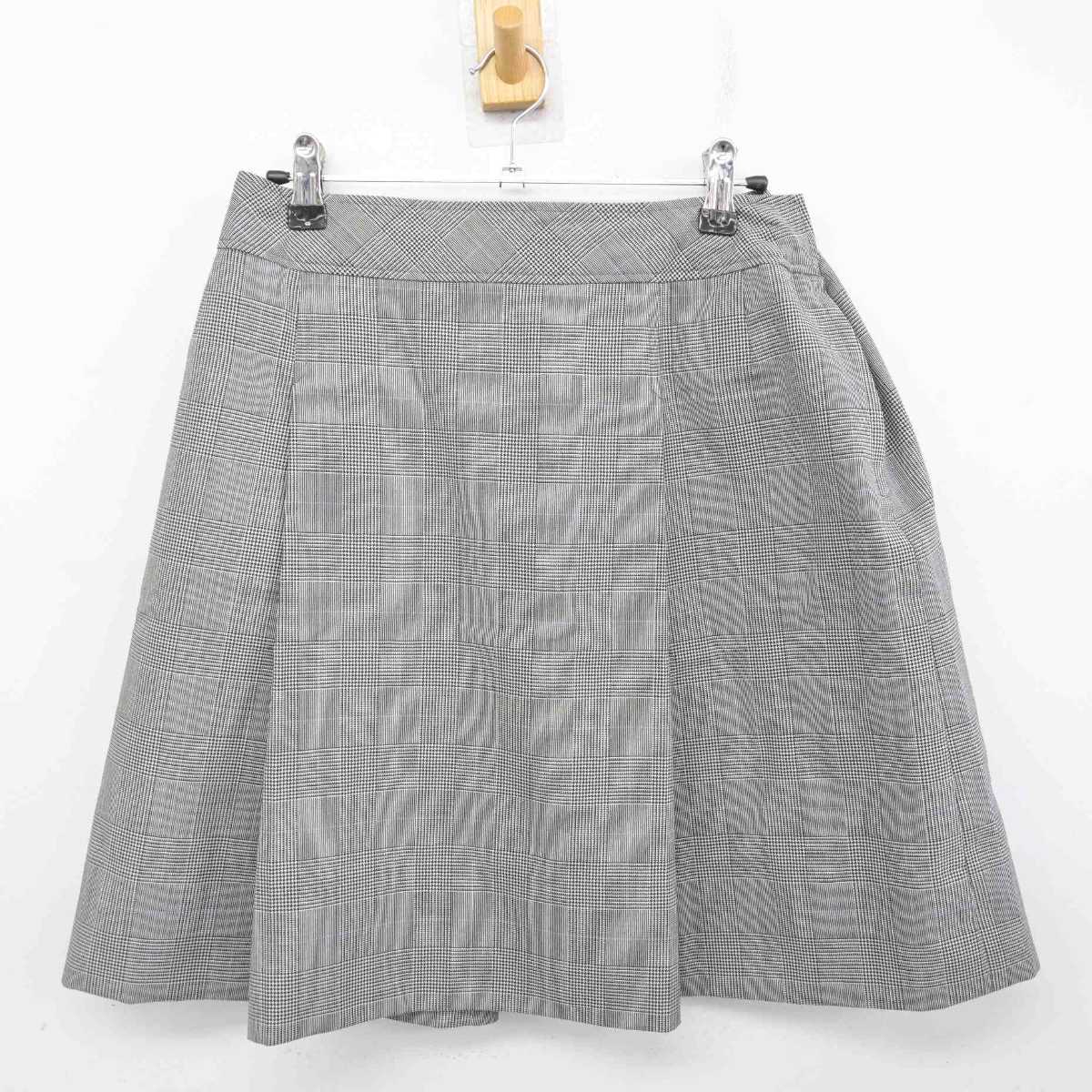 【中古】神奈川県 山手学院高等学校 女子制服 3点 (シャツ・スカート) sf076460