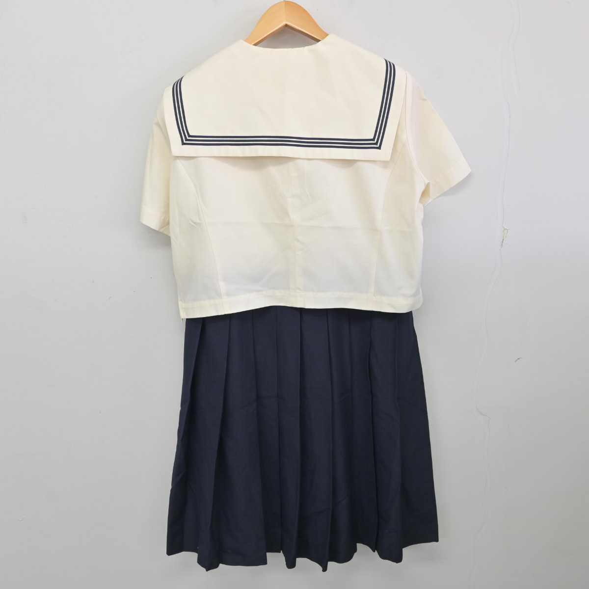 【中古】福岡県 博多女子高等学校 女子制服 3点 (セーラー服・ジャンパースカート) sf076475