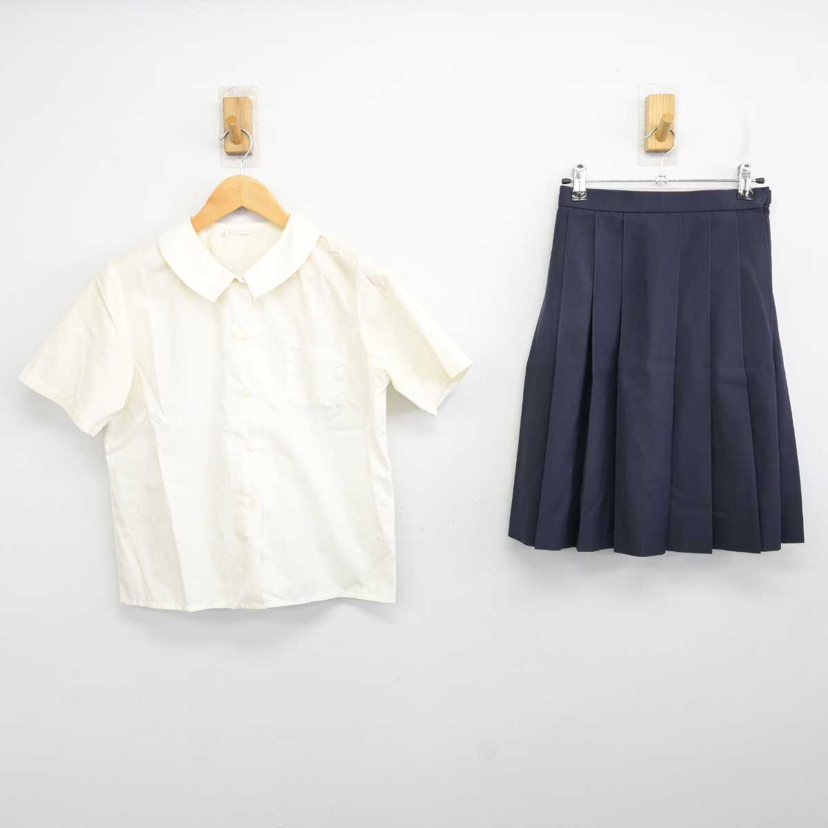 【中古】岡山県 吉備中学校 女子制服 2点 (シャツ・スカート) sf076481