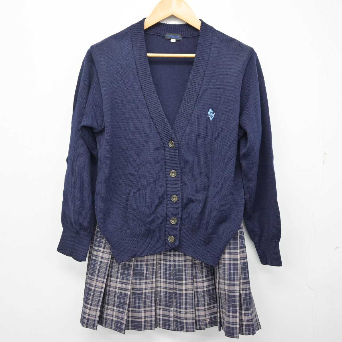 【中古】神奈川県 相模女子大学高等部 女子制服 2点 (ニット・スカート) sf076551