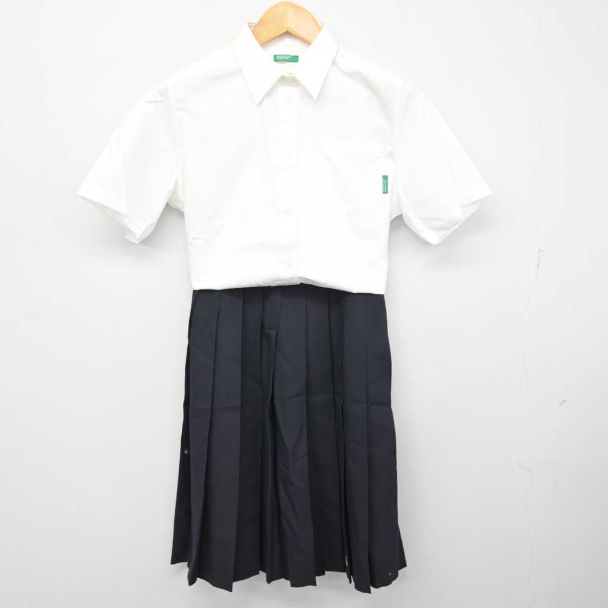 【中古】岡山県 岡山龍谷高等学校 女子制服 3点 (シャツ・スカート) sf076568