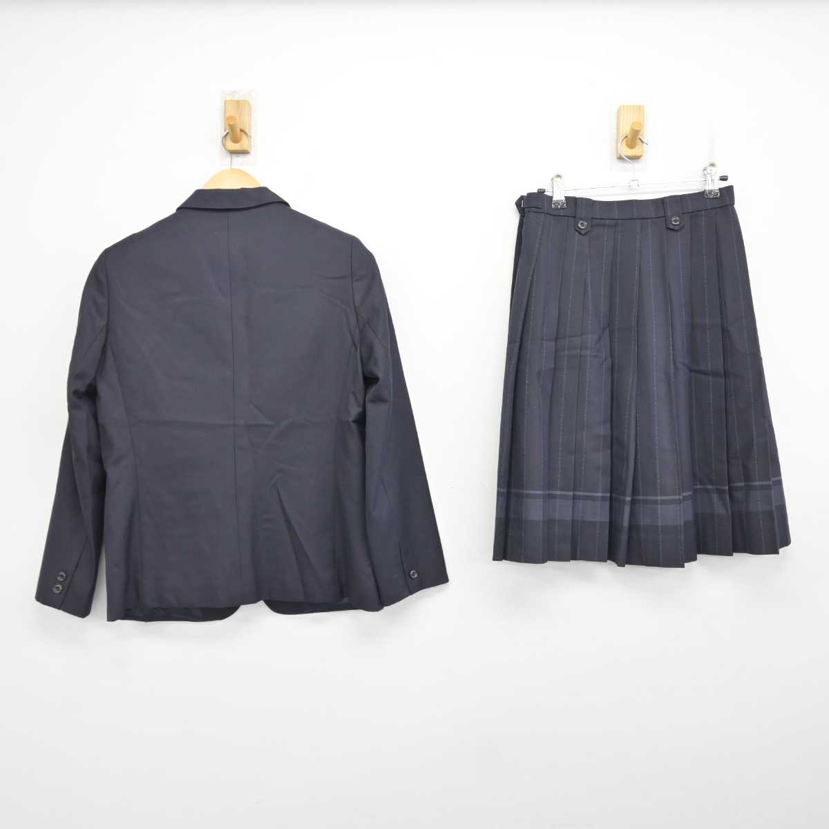 【中古】北海道 北海道大麻高等学校 女子制服 2点 (ブレザー・スカート) sf076587