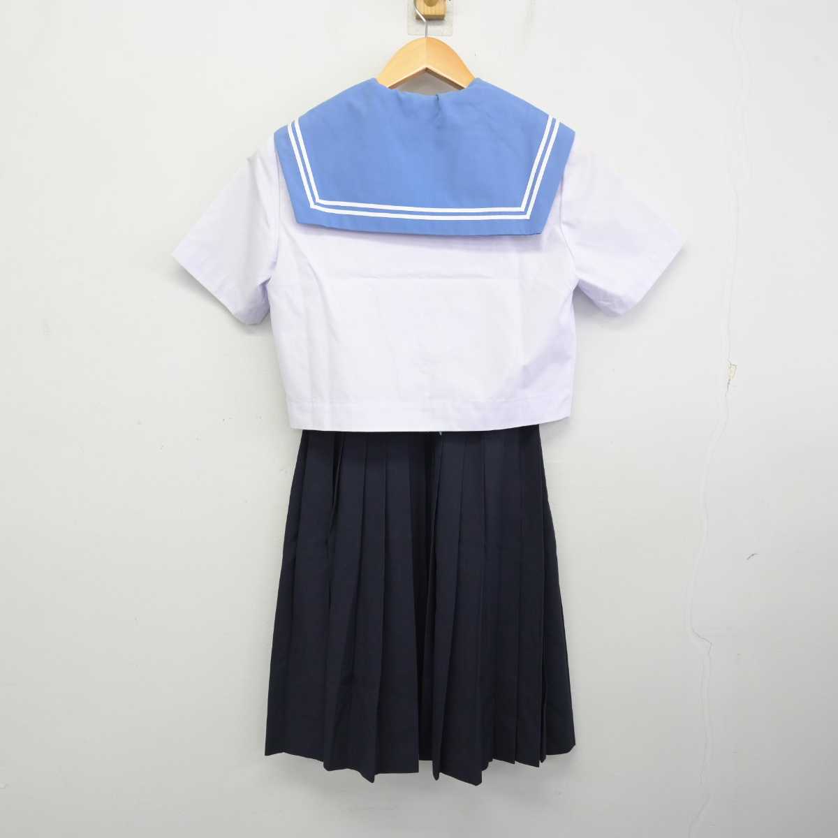 【中古】愛知県 みよし市立北中学校 女子制服 4点 (セーラー服・スカート) sf076601