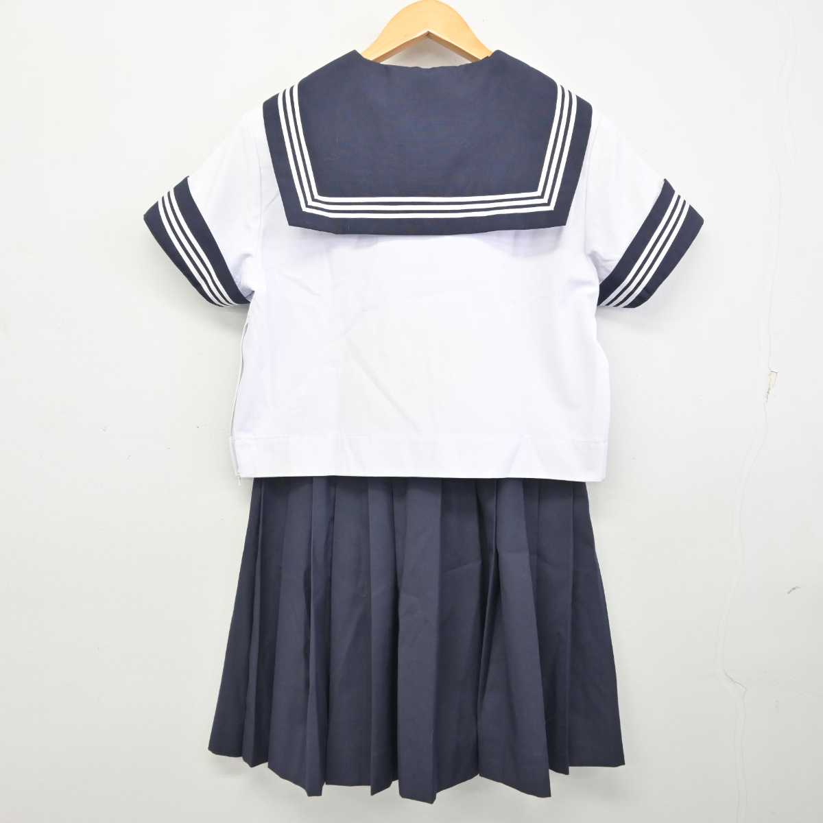 【中古】神奈川県 神奈川学園中学校 女子制服 2点 (セーラー服・スカート) sf076616