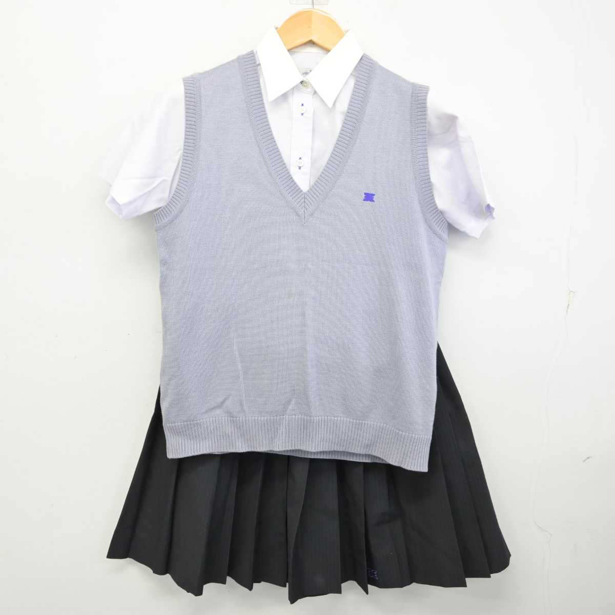 【中古】宮城県 仙台東高等学校 女子制服 3点 (ニットベスト・シャツ・スカート) sf076638