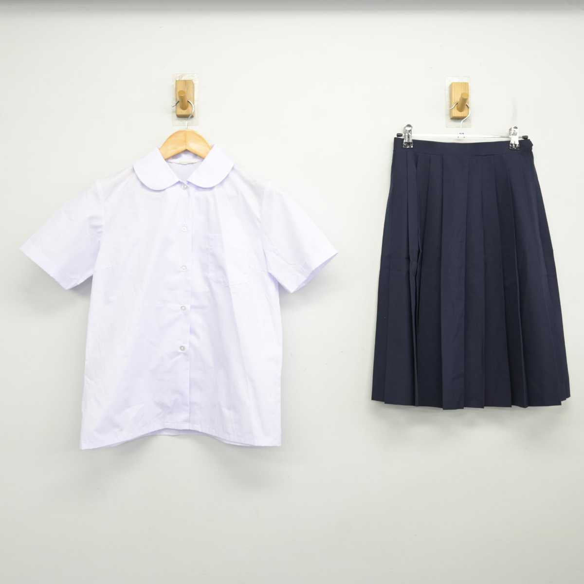 【中古】神奈川県 厚木市立玉川中学校 女子制服 2点 (シャツ・スカート) sf076678