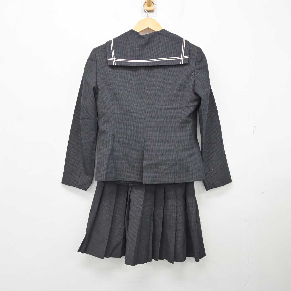 【中古】広島県 瀬戸内高等学校 女子制服 4点 (ブレザー・セーラー服・スカート) sf076725