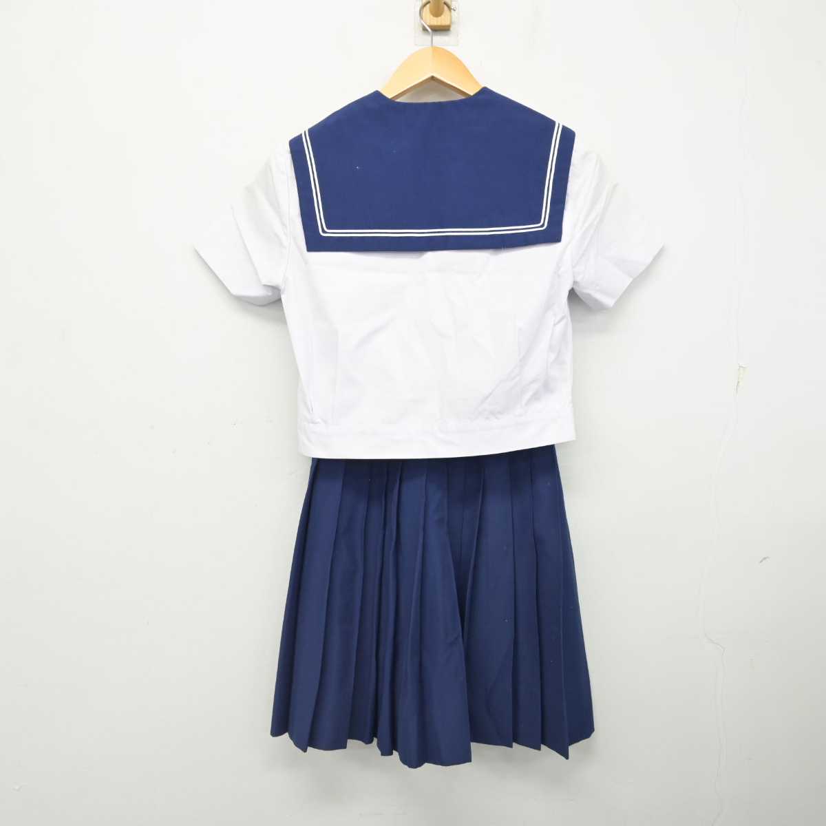 【中古】山口県 黒石中学校 女子制服 3点 (セーラー服・スカート) sf076734