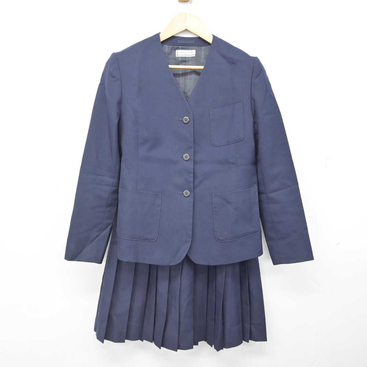 【中古】北海道 札幌市立中央中学校 女子制服 3点 (ブレザー・ベスト・スカート) sf076795