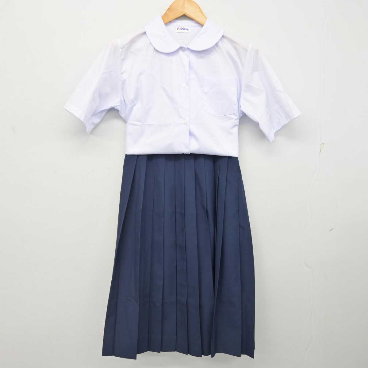 【中古】千葉県 野田市立岩名中学校 女子制服 2点 (シャツ・スカート) sf076827