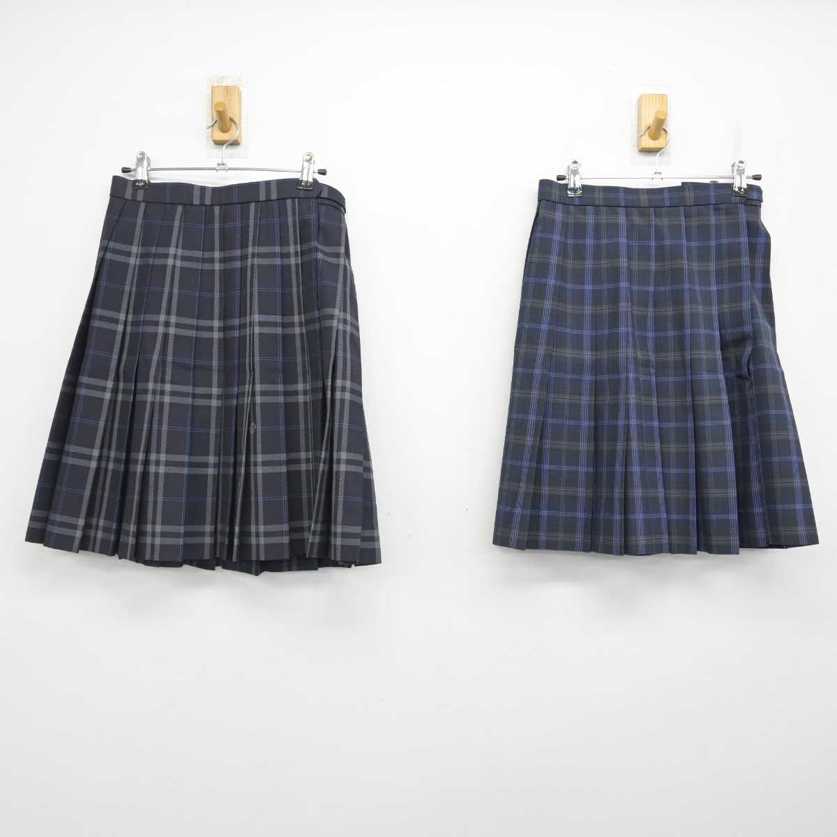 【中古】千葉県 千葉商科大学付属高等学校 女子制服 2点 (スカート・スカート) sf076832