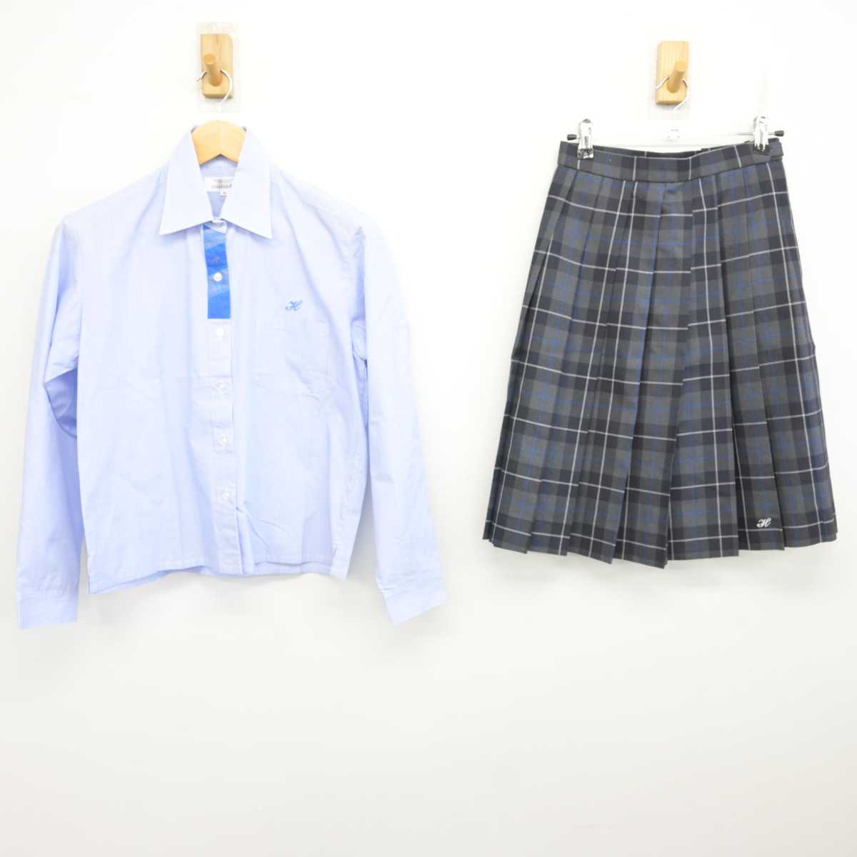 【中古】沖縄県 辺土名高等学校 女子制服 2点 (シャツ・スカート) sf076869