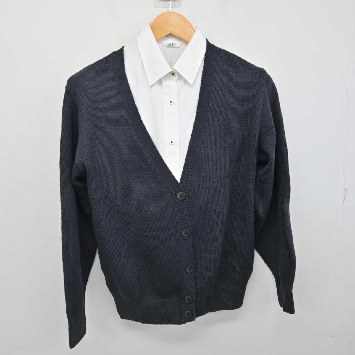 【中古】三重県 三重高等学校 女子制服 3点 (ニット・シャツ) sf076877