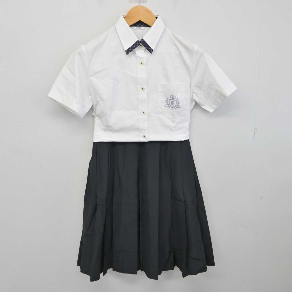 【中古】三重県 三重高等学校 女子制服 3点 (シャツ・スカート) sf076878