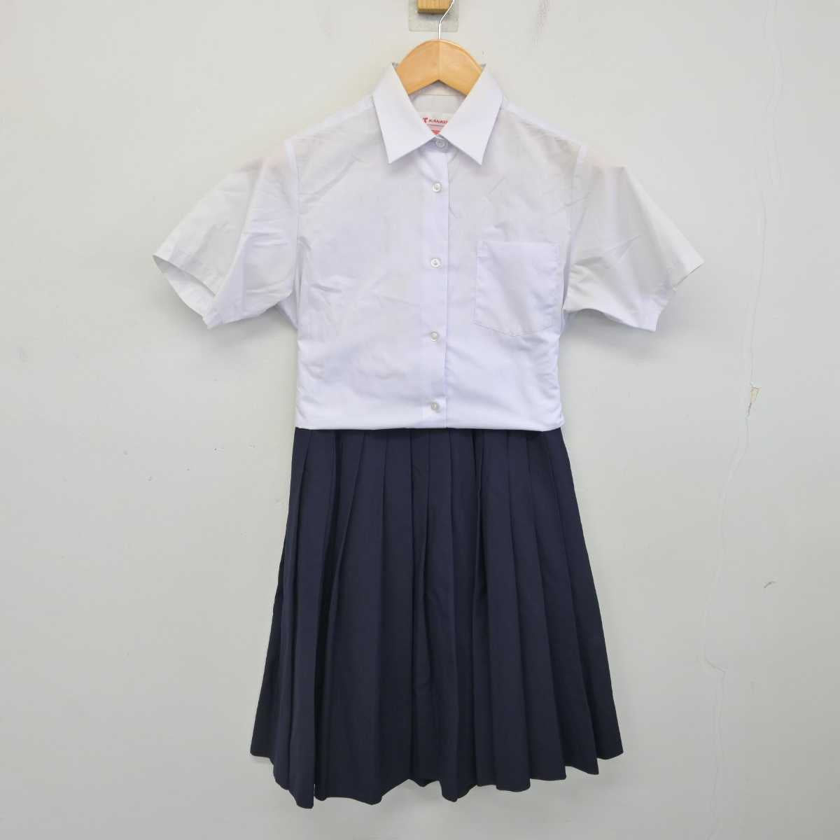 【中古】兵庫県 夢野台高等学校/旧制服 女子制服 2点 (シャツ・スカート) sf076888