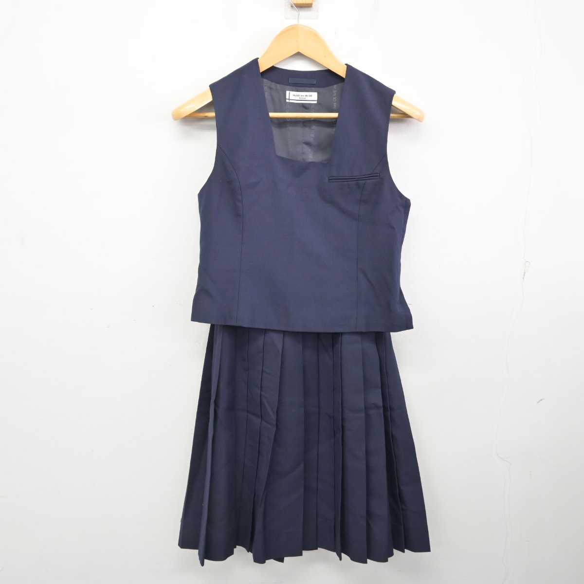 【中古】北海道 北広島市立西の里中学校 女子制服 4点 (ブレザー・ベスト・スカート) sf076904