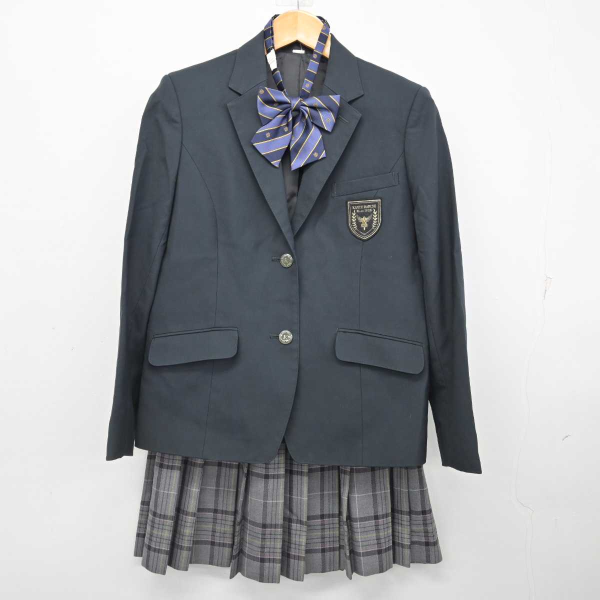 【中古】東京都 関東第一高等学校 女子制服 3点 (ブレザー・スカート) sf076981