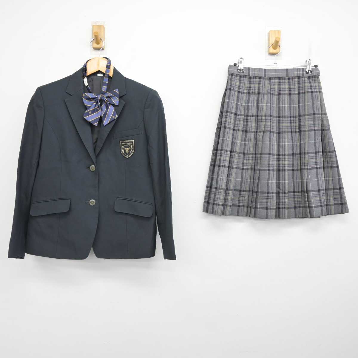 【中古】東京都 関東第一高等学校 女子制服 3点 (ブレザー・スカート) sf076981