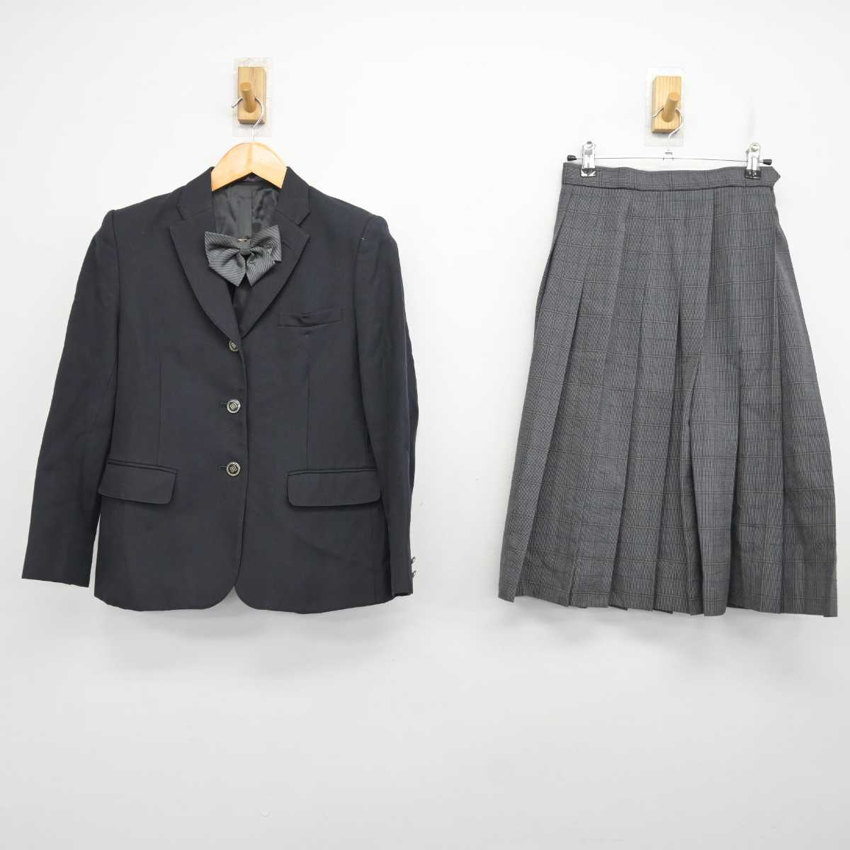 【中古】東京都 松江第四中学校 女子制服 4点 (ブレザー・スカート) sf076986