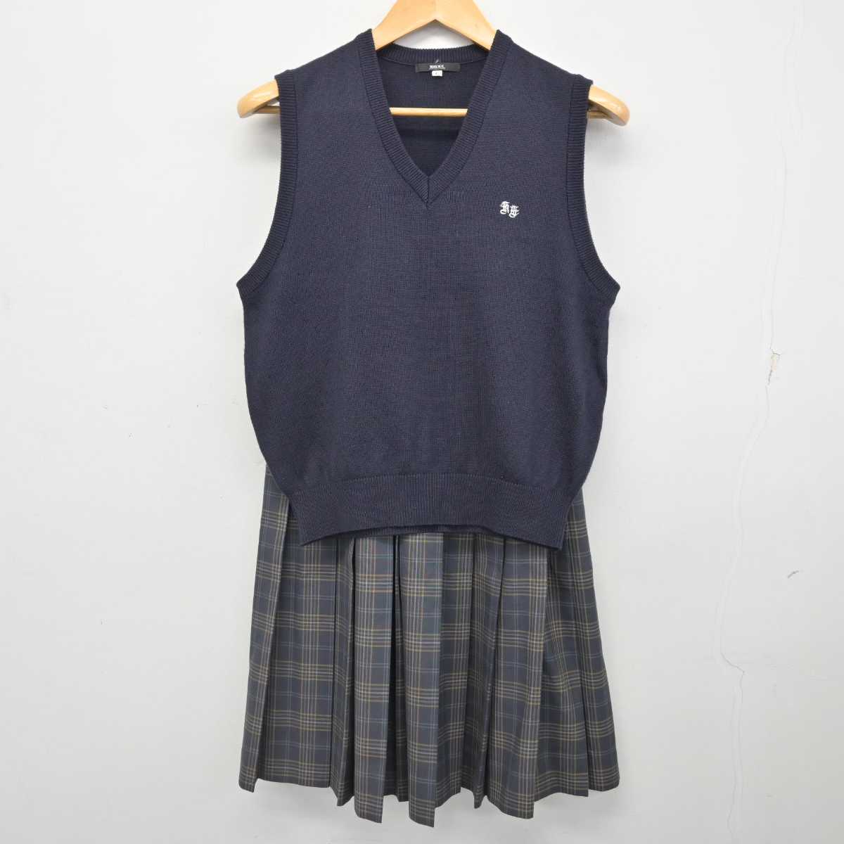 【中古】埼玉県 川口青陵高等学校 女子制服 2点 (ニットベスト・スカート) sf076996