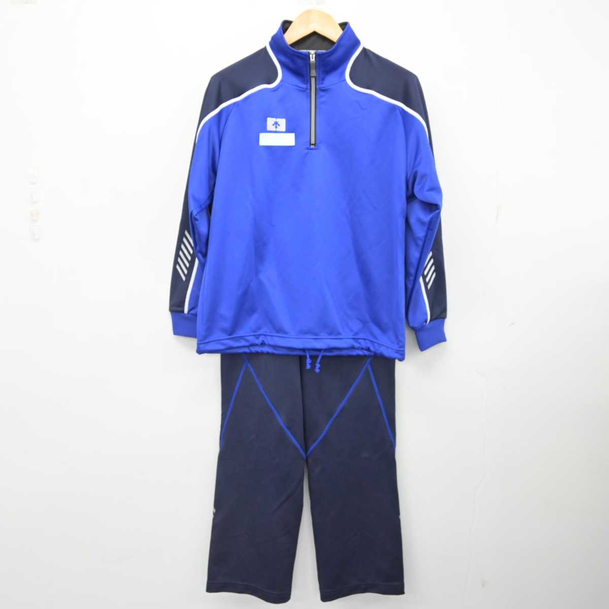 【中古】埼玉県 川口青陵高等学校 女子制服 2点 (ジャージ 上・ジャージ 下) sf076998