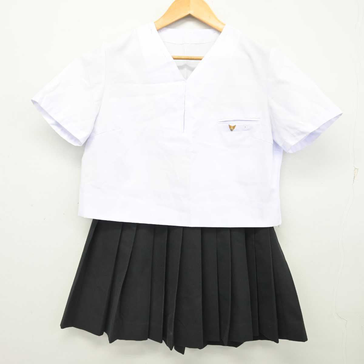 【中古】北海道 苫小牧西高等学校 女子制服 3点 (セーラー服・スカート) sf077003