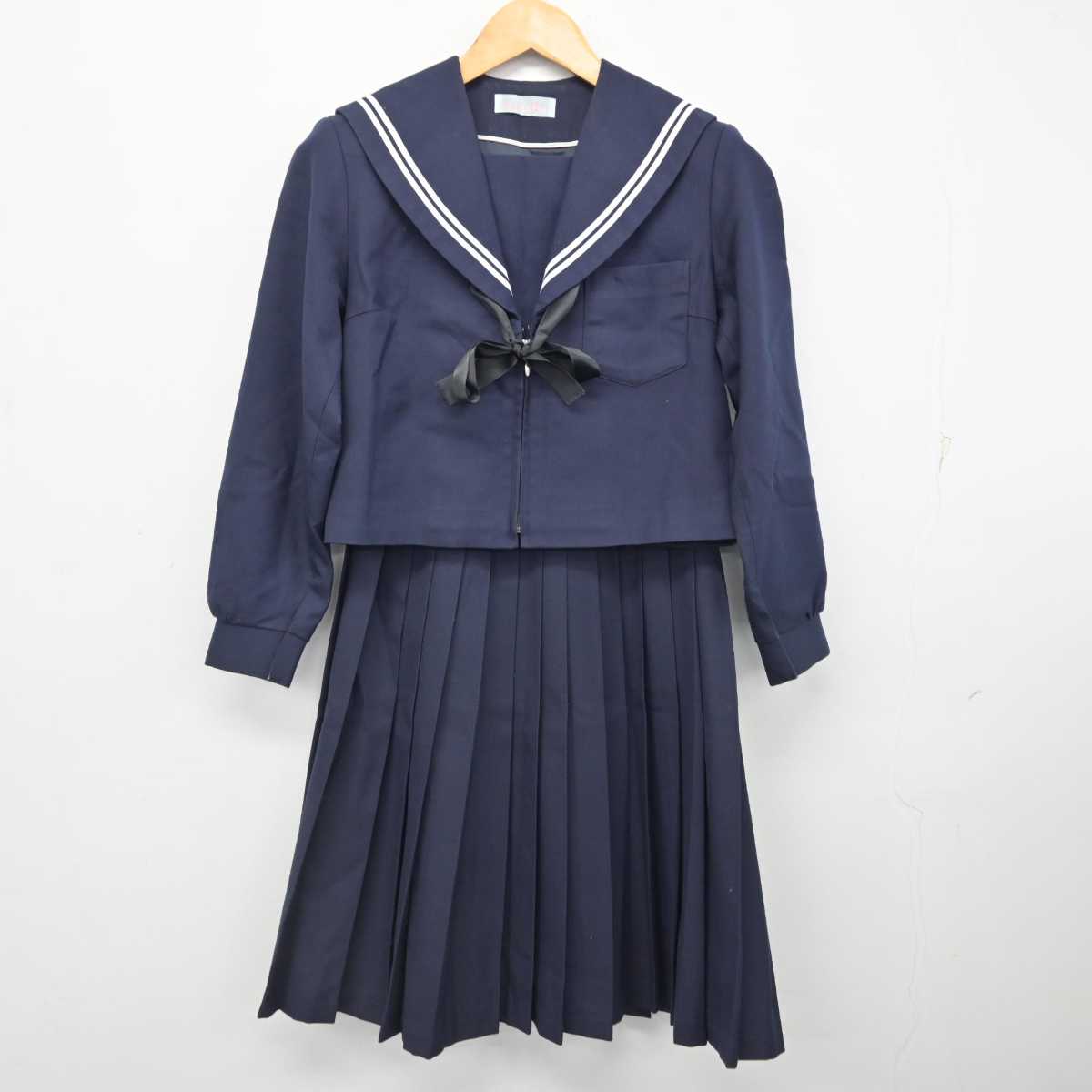 【中古】愛知県 横須賀高等学校 女子制服 4点 (セーラー服・スカート・スカート) sf077011