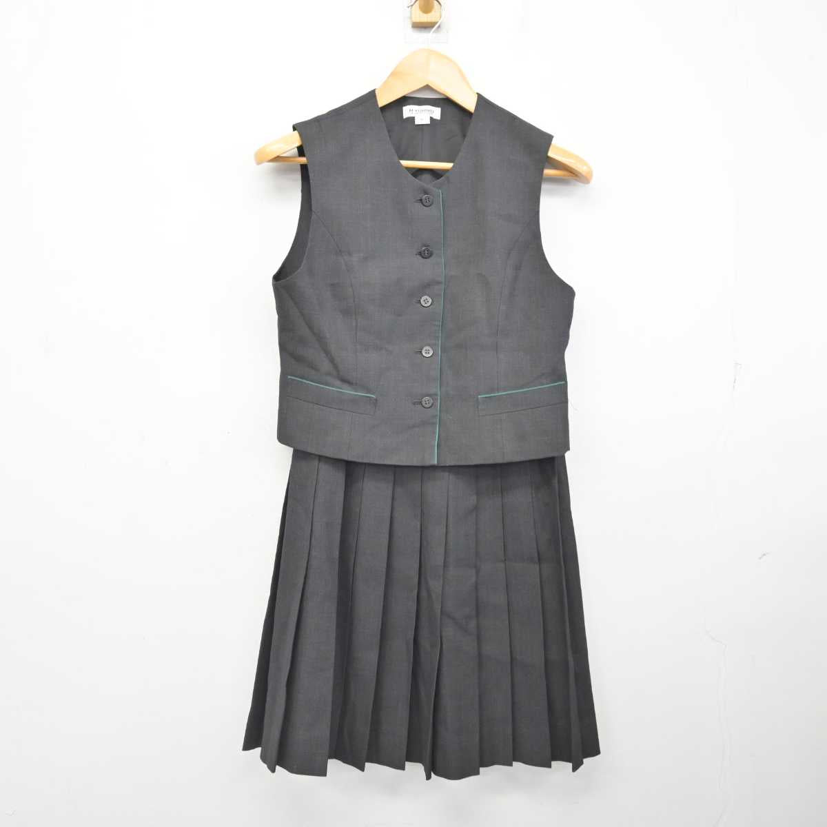 【中古】神奈川県 鎌倉女子大学 高等部 女子制服 3点 (ブレザー・ベスト・スカート) sf077073