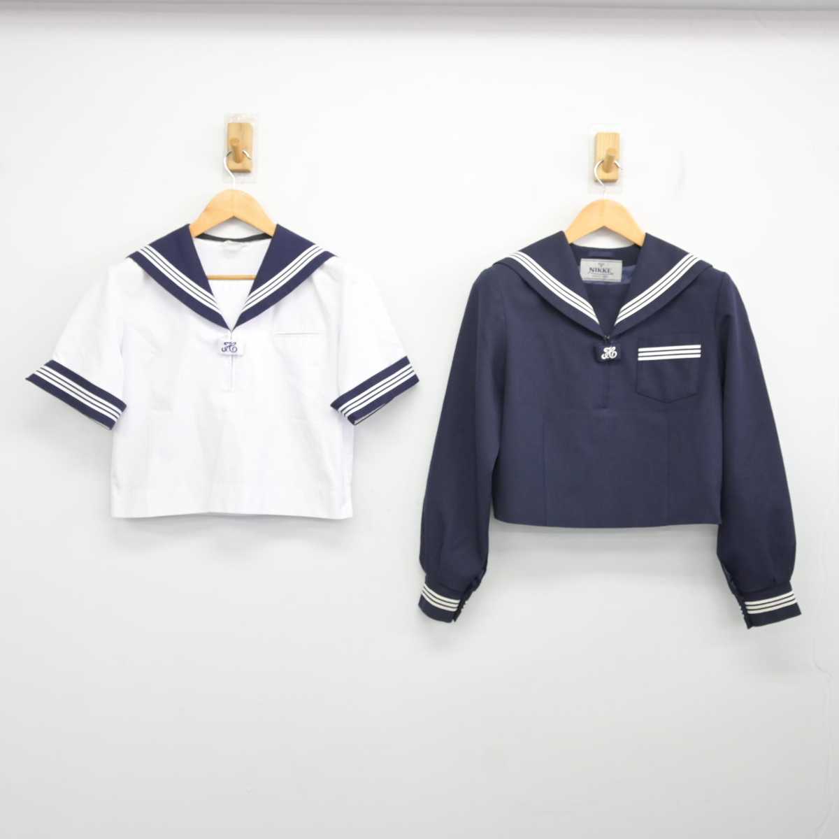 【中古】千葉県 横芝中学校 女子制服 2点 (セーラー服・セーラー服) sf077095