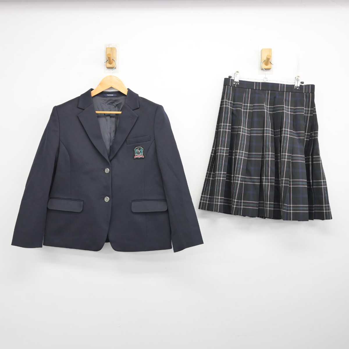 【中古】 ぎふ国際高等学校 女子制服 3点 (ブレザー・スカート) sf077097