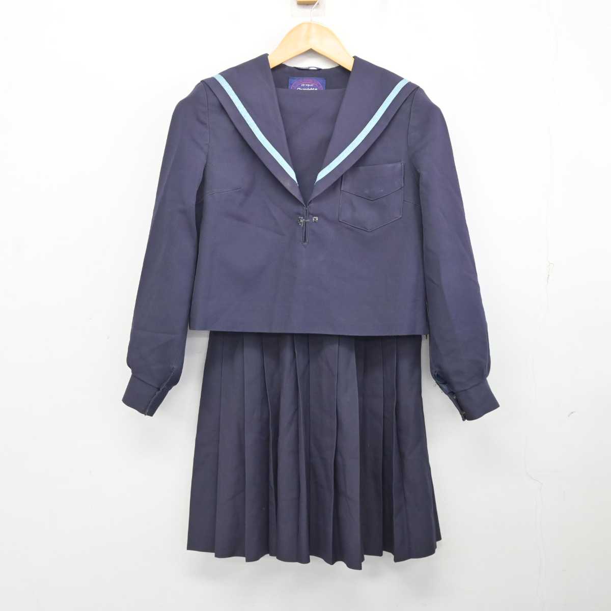 【中古】奈良県 生駒市立上中学校 女子制服 2点 (セーラー服・スカート) sf077100