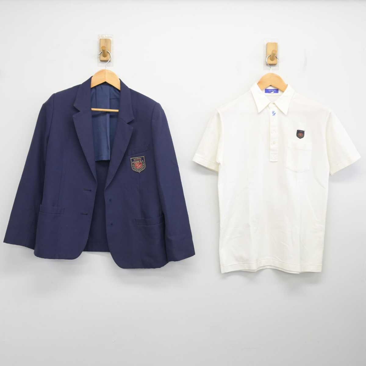 【中古】沖縄県 浦添高等学校 女子制服 2点 (ブレザー・シャツ) sf077118