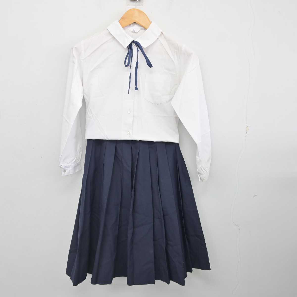 【中古】埼玉県 大石中学校 女子制服 5点 (シャツ・シャツ・スカート) sf077144