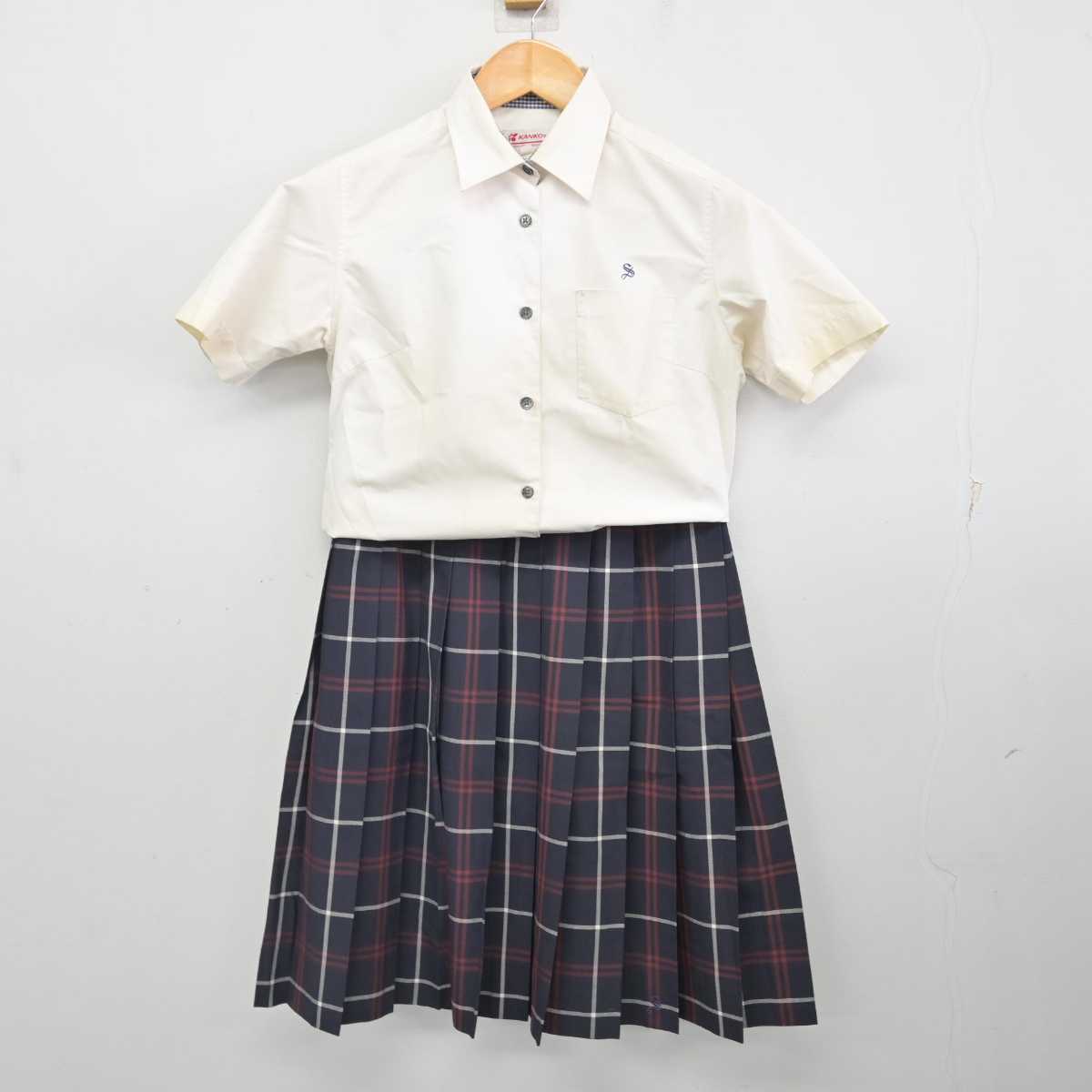 【中古】兵庫県 佐用高等学校 女子制服 2点 (シャツ・スカート) sf077179